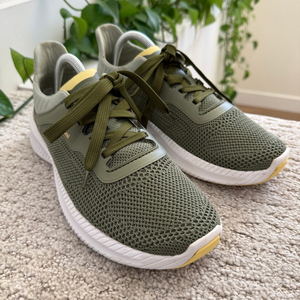OluKai Island Hopper Olive Green Mesh Athletic Shoes Sneakers MEN 8 COMFORT 2024
